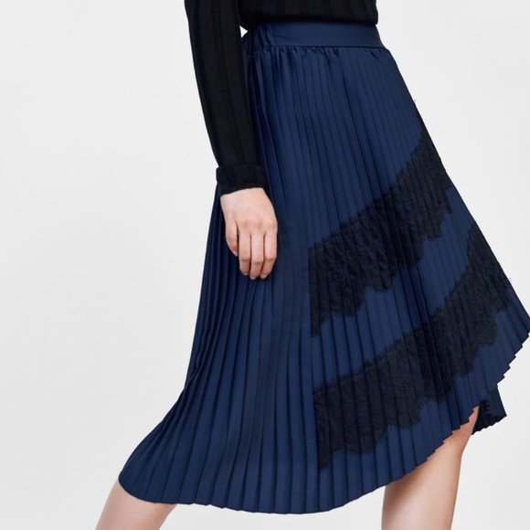 ZARA BLUE PLEATED MIDI SKIRT BLACK LACE DETAIL BRAND NEW WITH TAGS XS - Picture 2 of 9